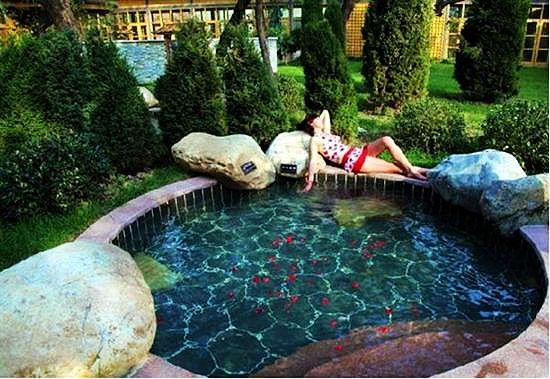 天沐溫泉杯何家溝冰雪文化節