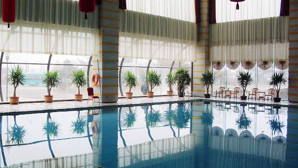 鲅魚圈皇家園林酒店